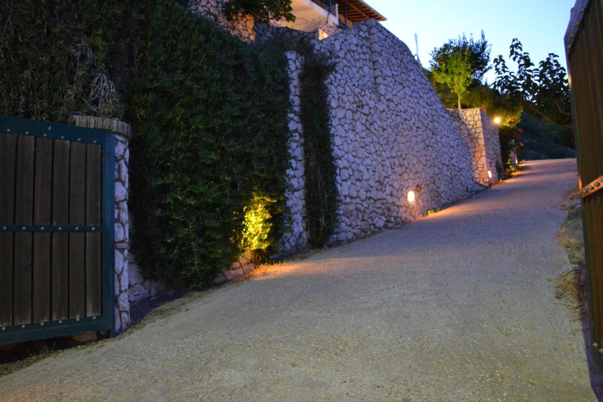Althea Lefkada * Áyios Nikítas