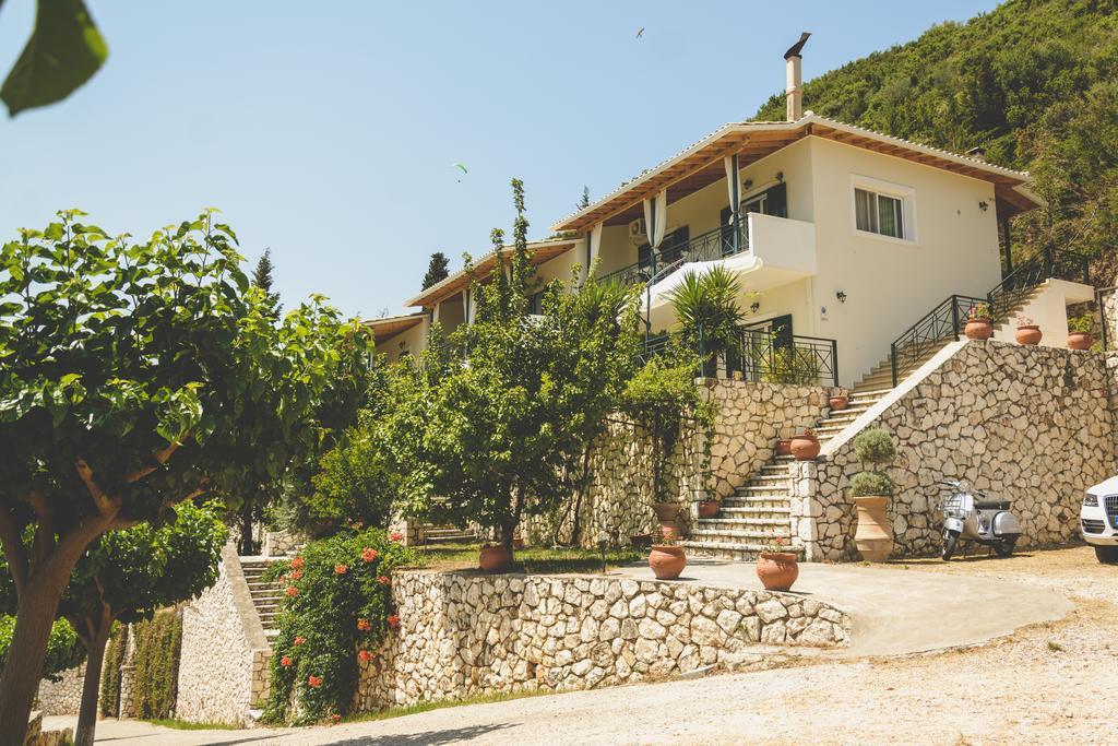 Althea Lefkada * Áyios Nikítas